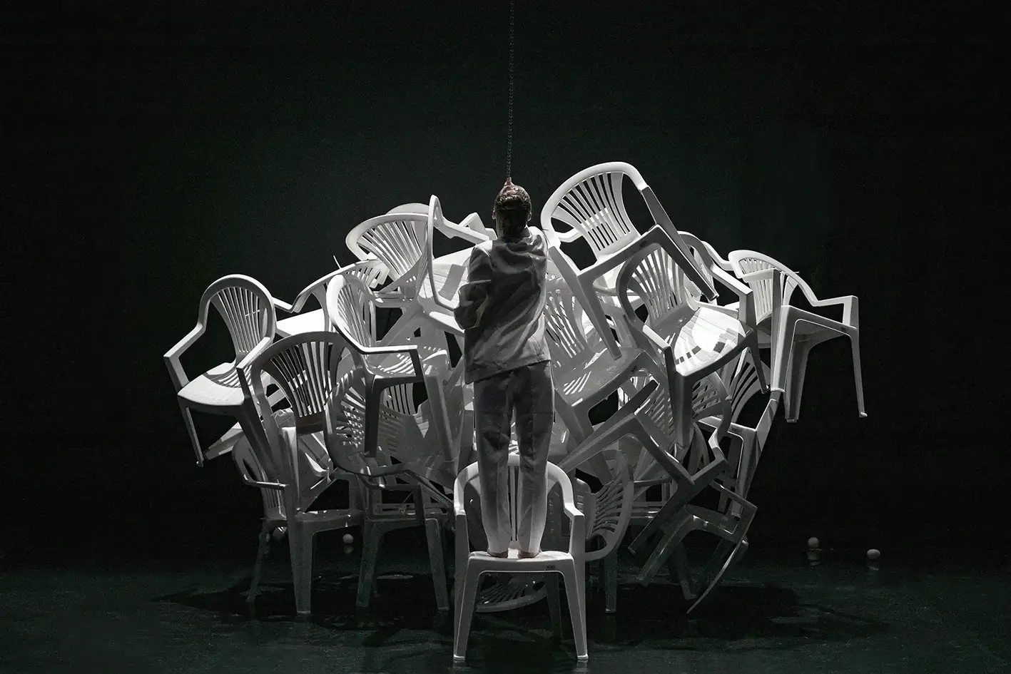  Art-direction and scenography (w. Xristo Kaouki) for Transatlantic, 2020 by
                                November at ROES Theatre in Athens.